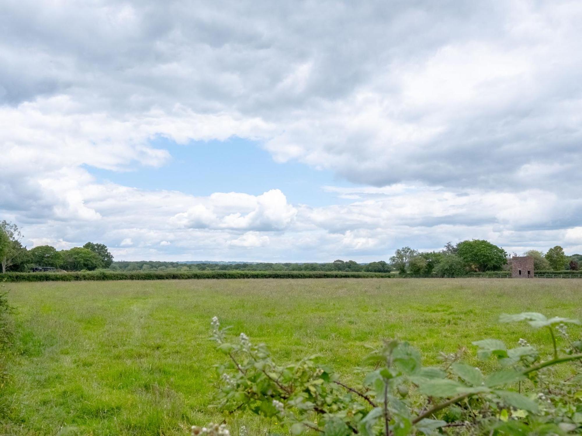 Holiday Home Woodhouse-4 By Interhome Shermanbury Esterno foto