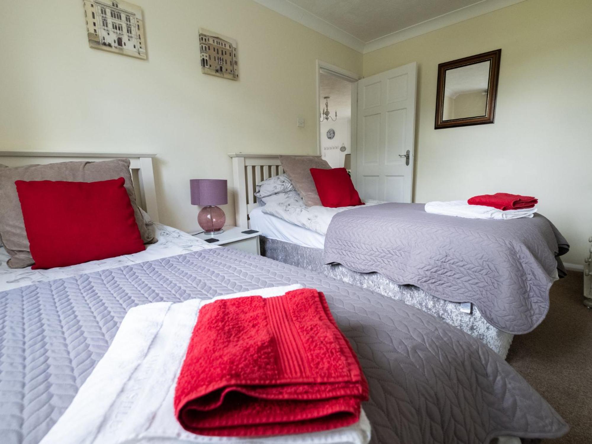 Holiday Home Woodhouse-4 By Interhome Shermanbury Esterno foto
